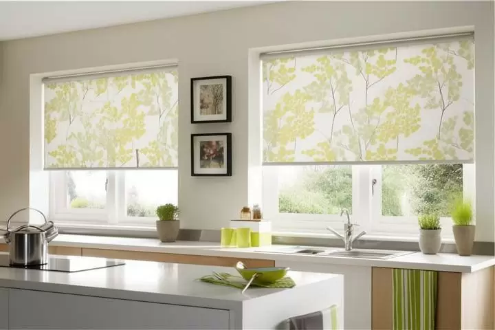 Roller blinds from Solace Shades – a fusion of style and durability. Discover bespoke window solutions for the Australian lifestyle